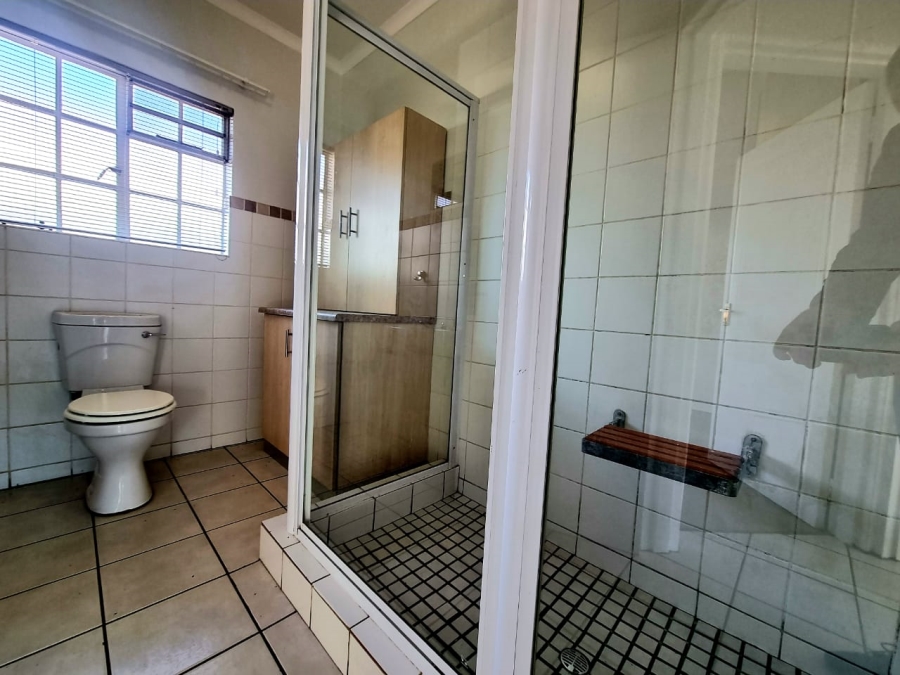 2 Bedroom Property for Sale in Minerva Gardens Northern Cape